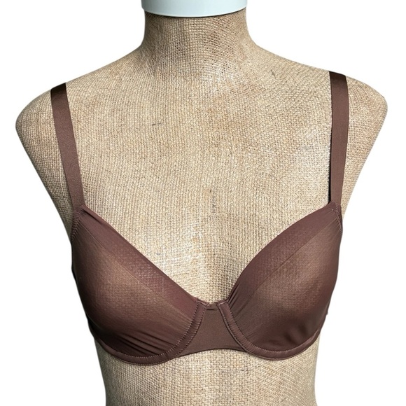 SKIMS No Show UNLINED DEMI BRA Size 34B NEW - Picture 2 of 4